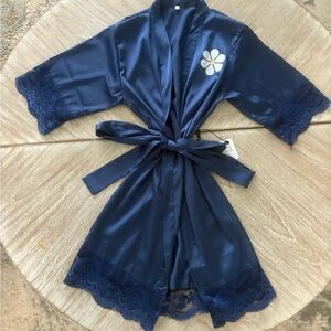 Elegant Navy Blue kids size 8 Satin Robe